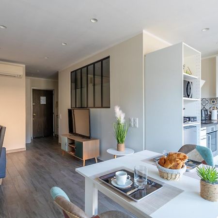 Fabuleux Appartement 2 Personnes Au Coeur De Menton, Climatise Et Proche Gares Routiere Et Sncf Bagian luar foto